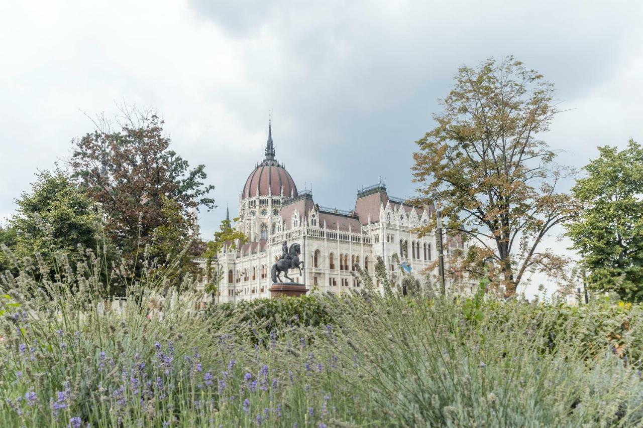 Atlanta Apartment Is In The Heart Of Budapeste Exterior foto